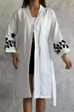 Bel Kuşaklı Nakışlı Kadın Kimono Krem