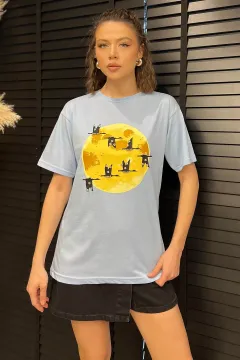 Bisiklet Yaka Taş İşlemeli Baskılı Kadın Tişört Açıkmavi