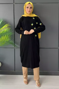 Kadın Bisiklet Yaka Boncuk İşlemeli Tesettür Triko Tunik Siyah