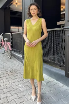 Kadın Sıfır Kol Triko Elbise Yağyeşili