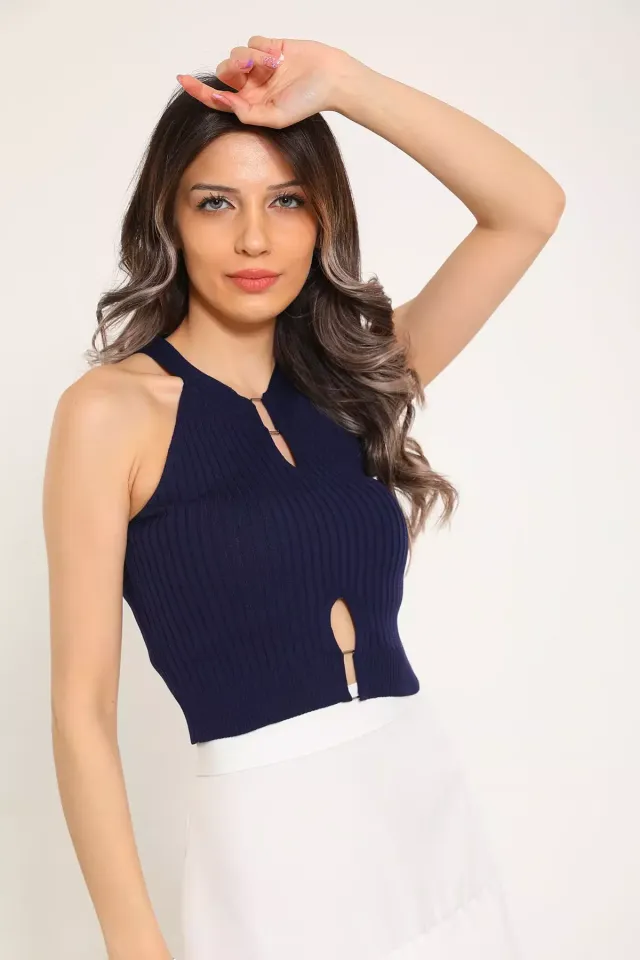 Kadın Ön Detaylı Kolsuz Crop Triko Bluz Lacivert