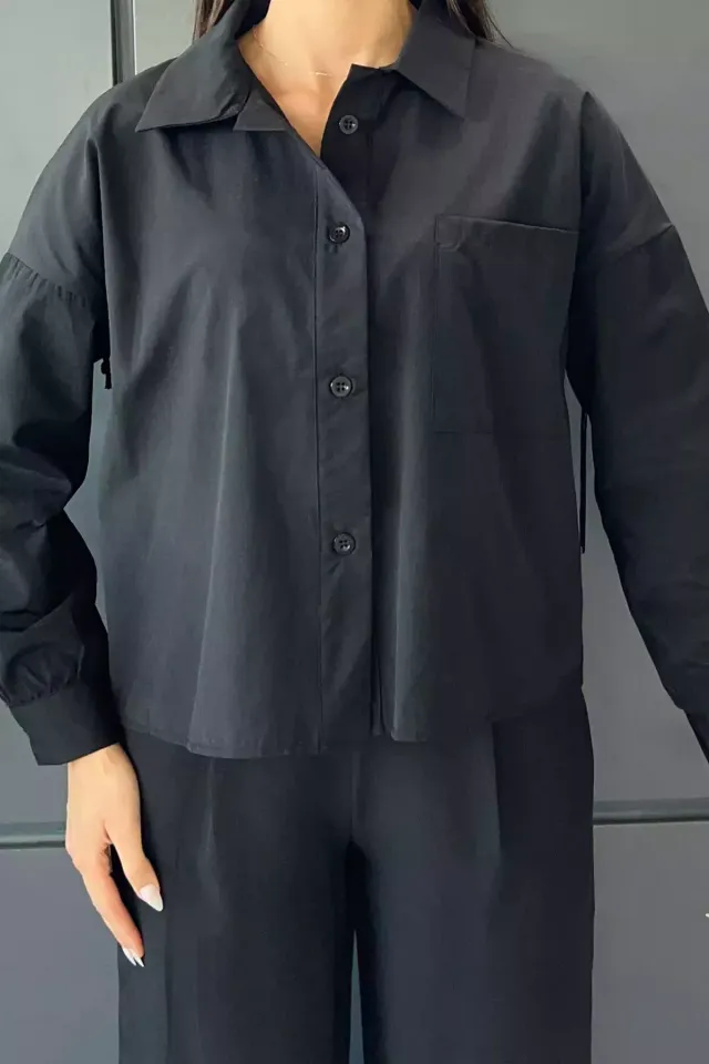 Kadın Tek Cepli Sırt Püskül Detaylı Gömlek Siyah