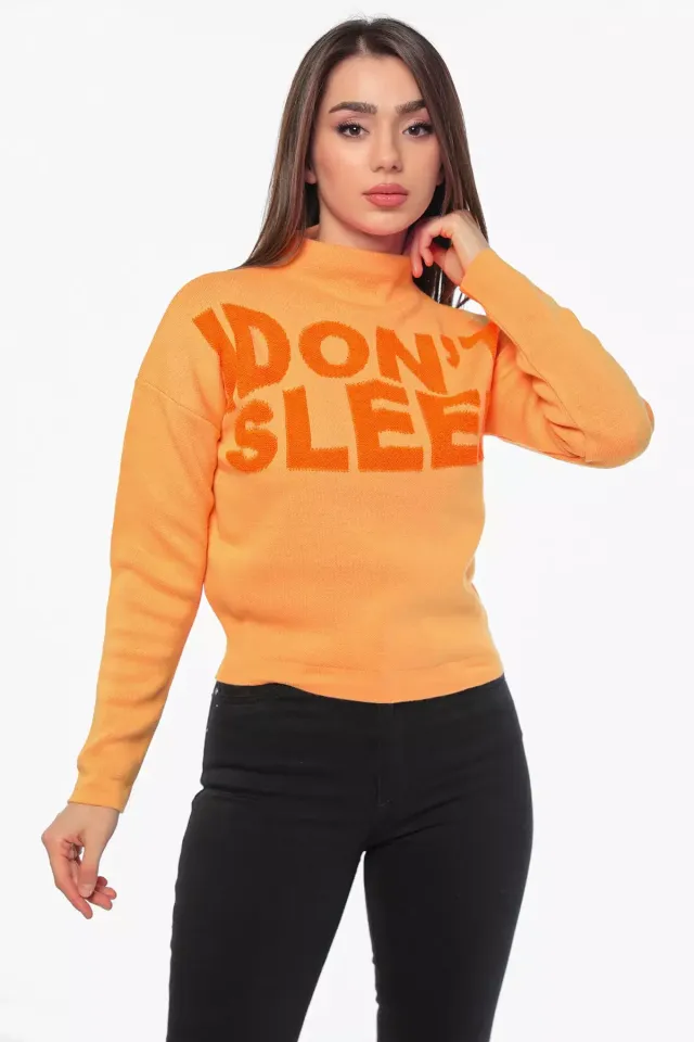 Kadın Yarım Balıkçı Yaka Don-t Sleep Baskılı Triko Kazak Hardal